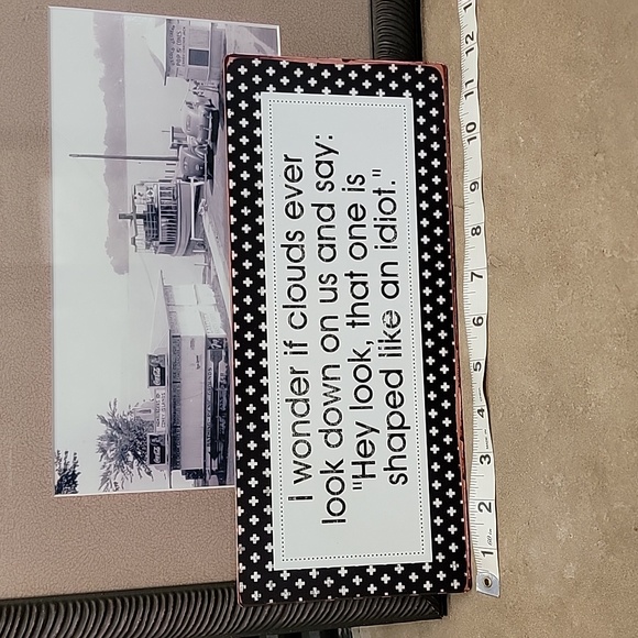 Metal Sign - Picture 1 of 3